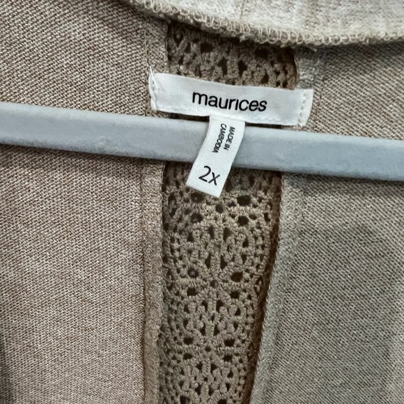 Maurices beige mixed material cardigan. Size 2x - Picture 5 of 5